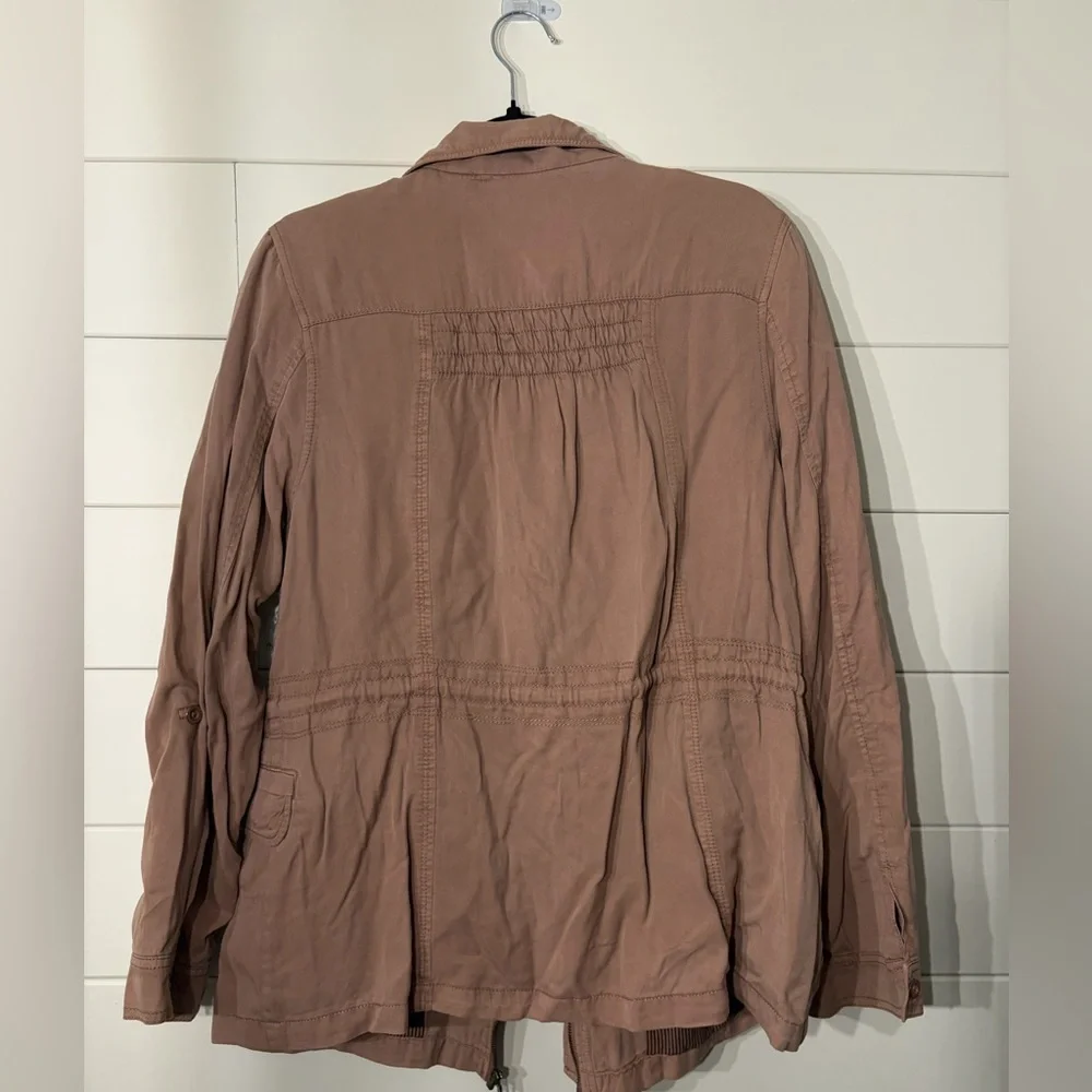 Women's Utility Jacket in Dusty Rose - Picture 3 of 6